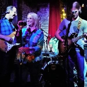 Meet your Posher, Holly